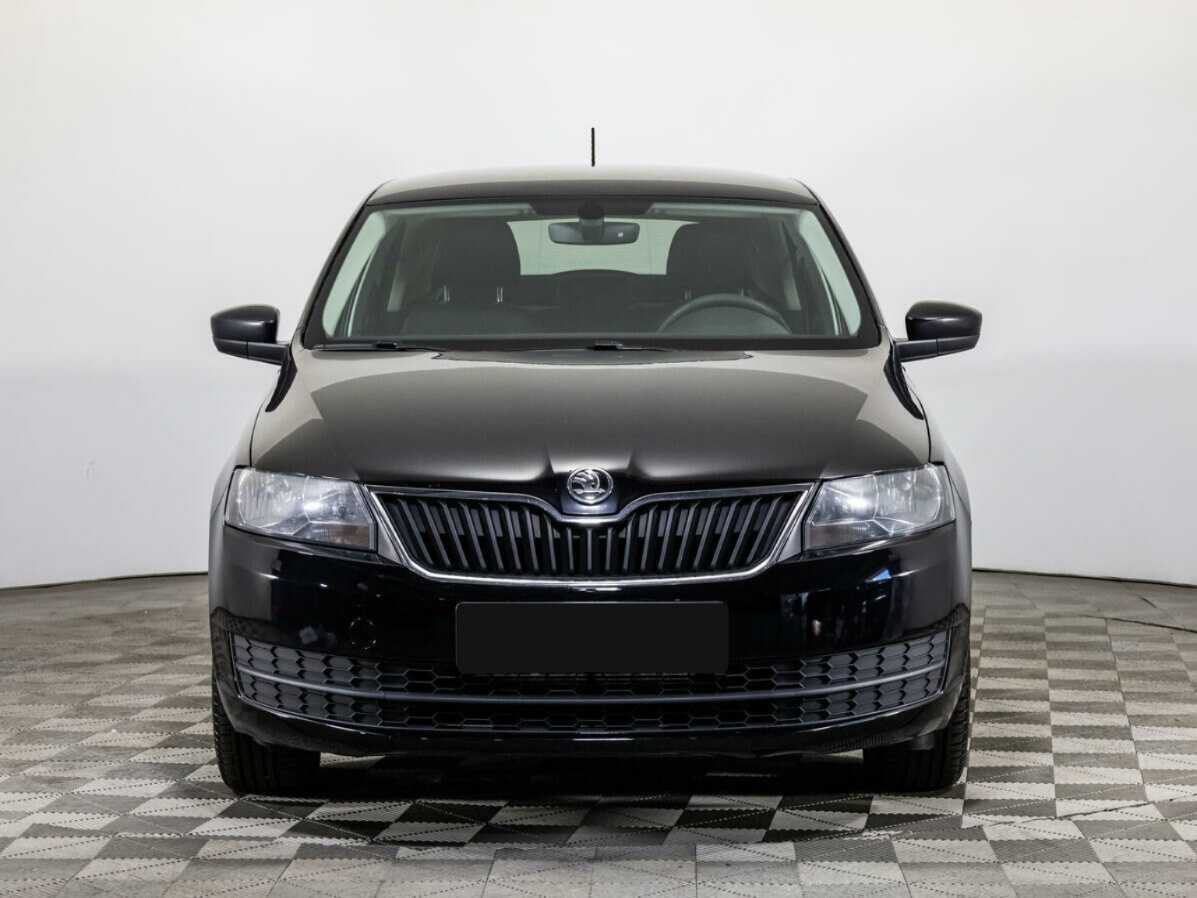Skoda Rapid б/у, 2016, Механическая. Фото: #1