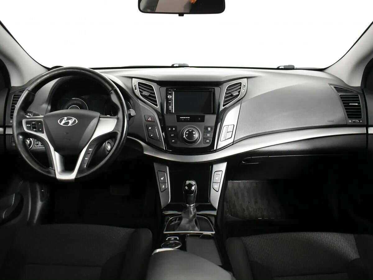 Hyundai i40 б/у, 2014, Автоматическая. Фото: #9