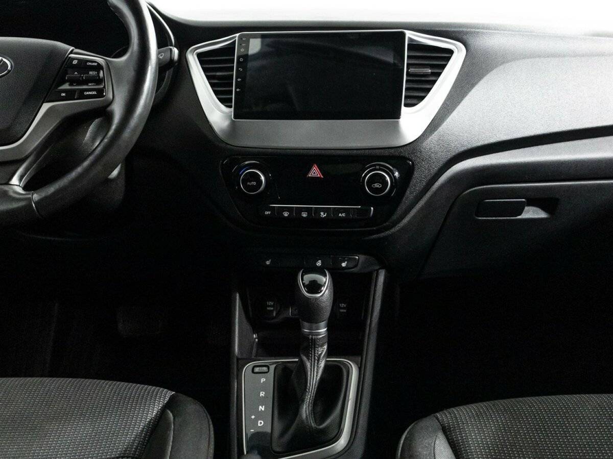 Hyundai Solaris б/у, 2018, Автоматическая. Фото: #13