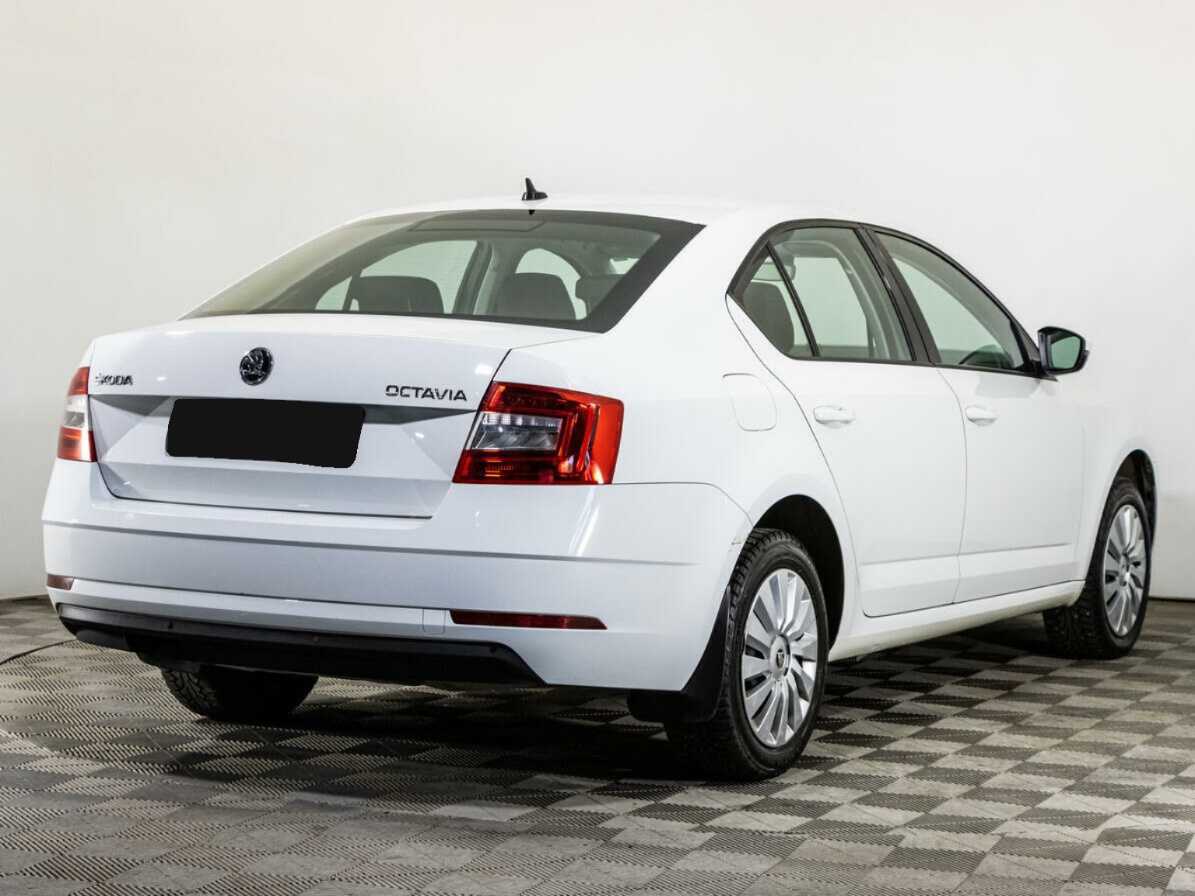 Skoda Octavia б/у, 2018, Автоматическая. Фото: #4