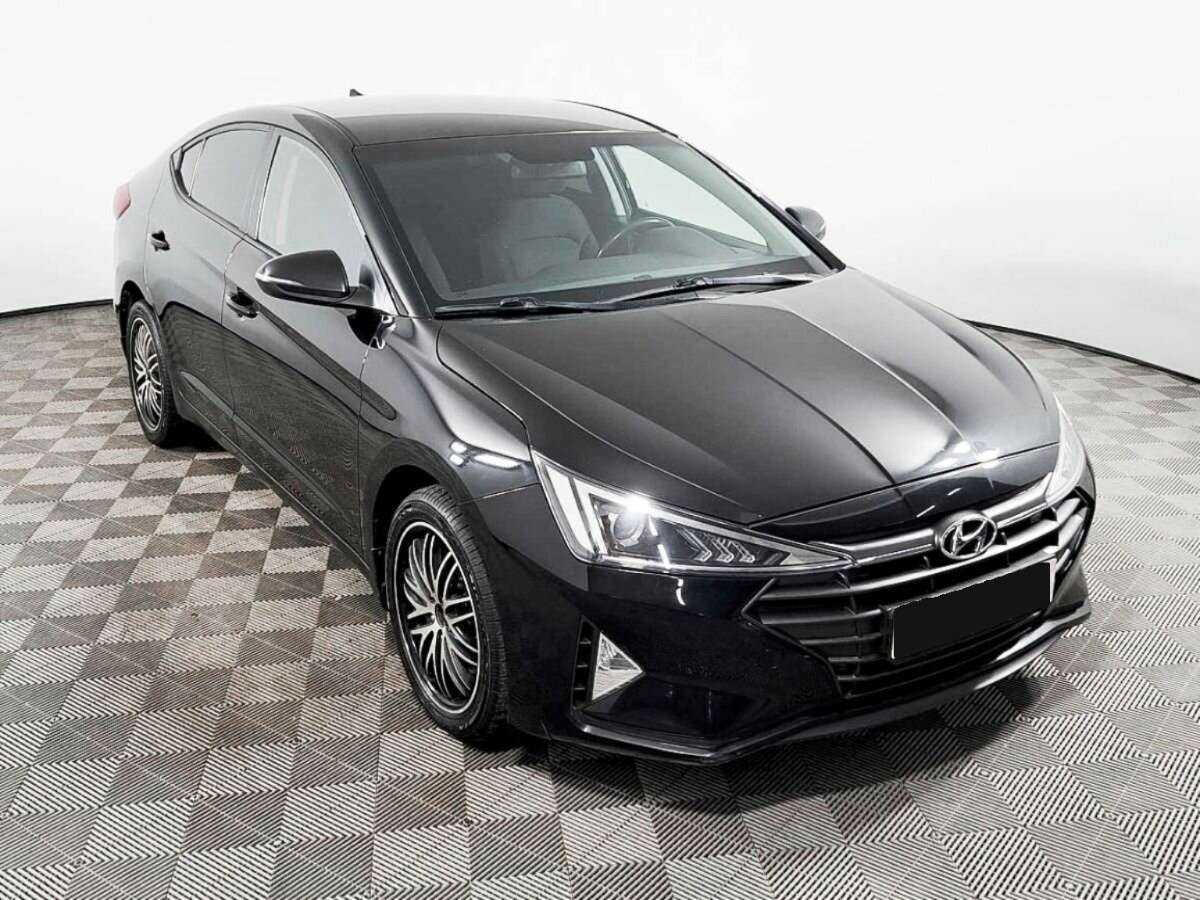 Hyundai Elantra б/у, 2019, Автоматическая. Фото: #1