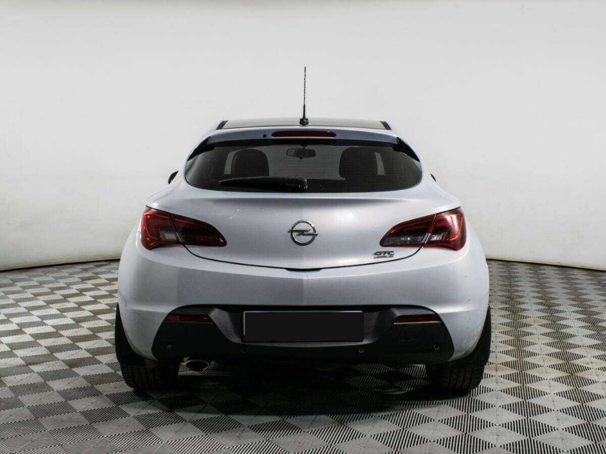 Opel Astra б/у, 2012, Автоматическая. Фото: #5