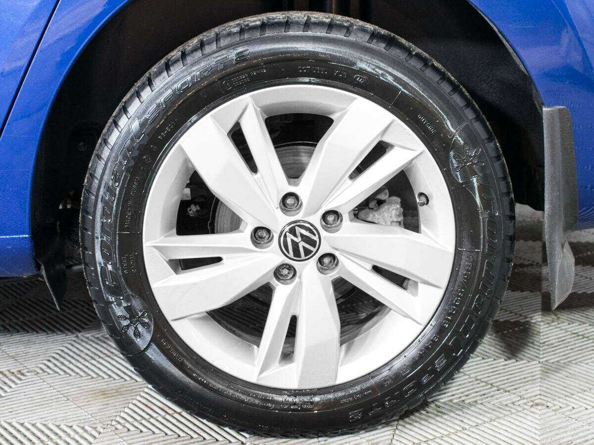 Volkswagen Polo б/у, 2020, Механическая. Фото: #16