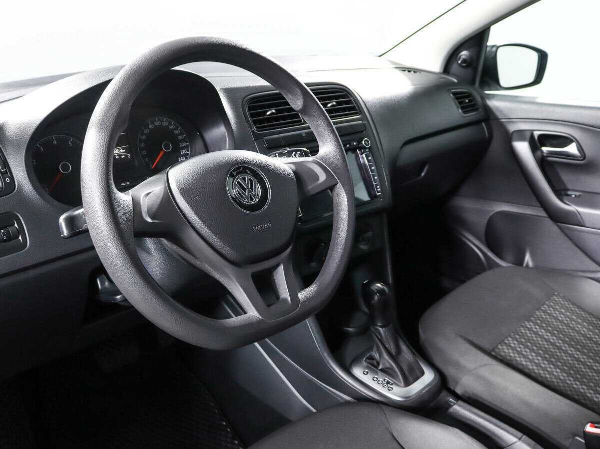 Volkswagen Polo б/у, 2020, Автоматическая. Фото: #11