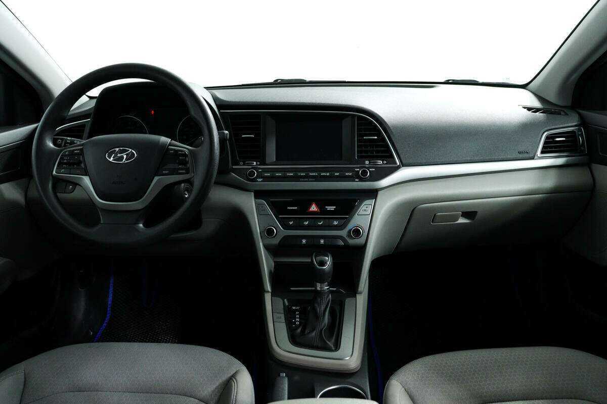 Hyundai Elantra б/у, 2016, Автоматическая. Фото: #10