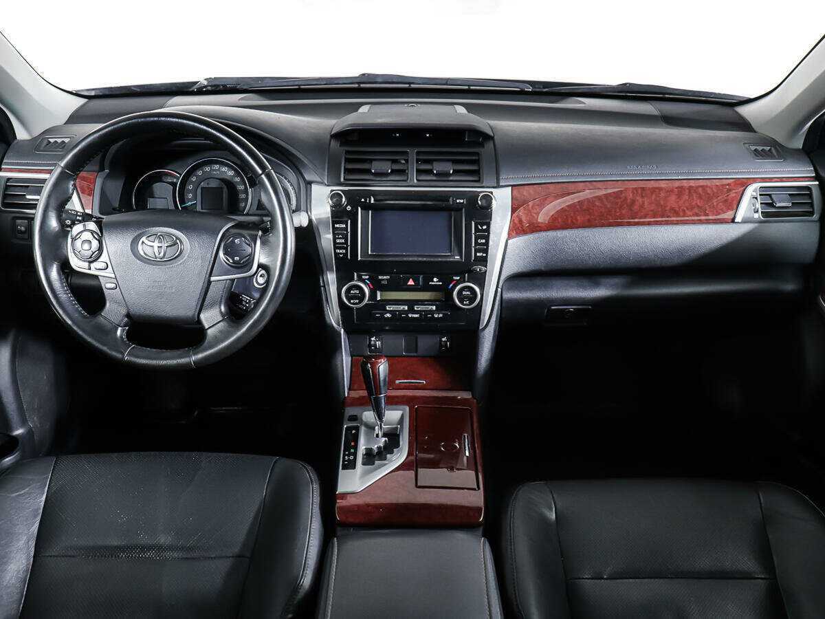 Toyota Camry б/у, 2014, Автоматическая. Фото: #10