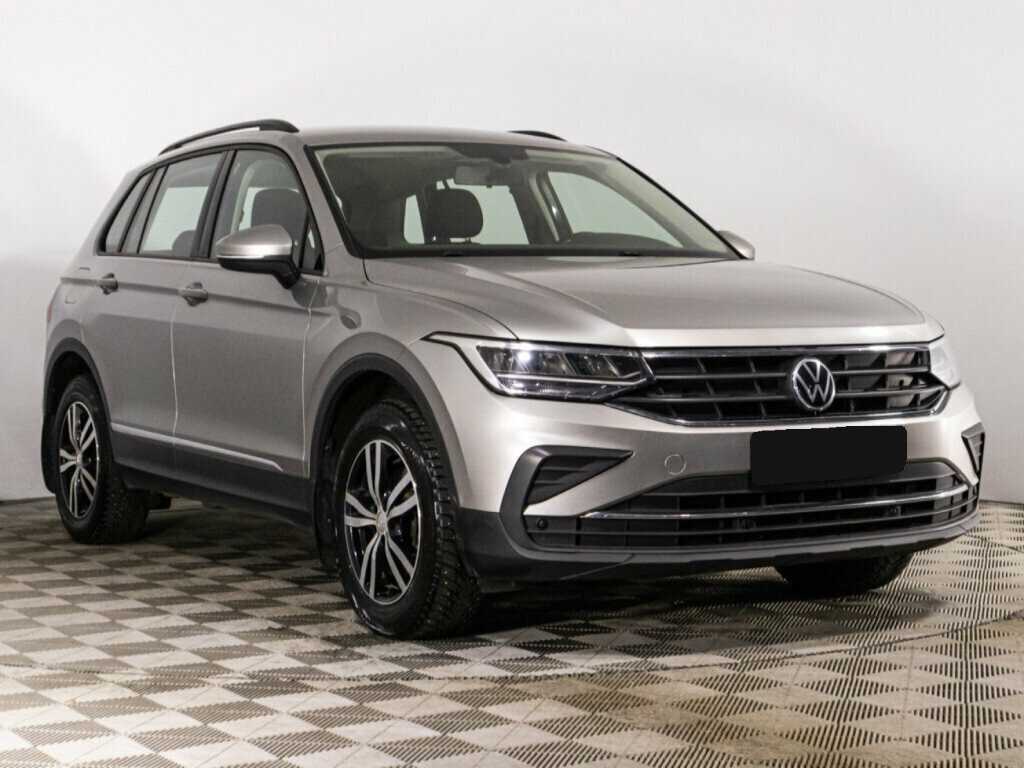 Volkswagen Tiguan б/у, 2021, Роботизированная. Фото: #2