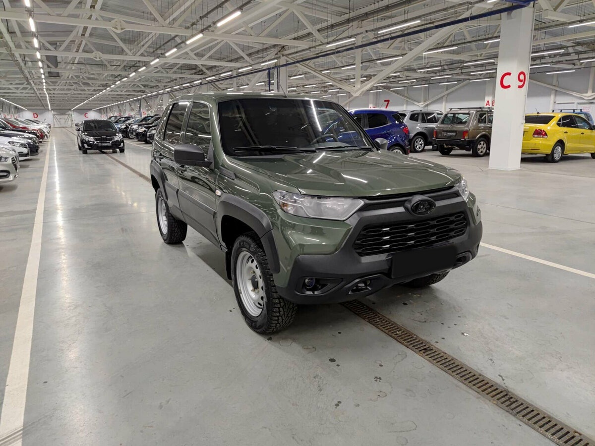 Lada (ВАЗ) Niva Travel б/у, 2022, Механическая. Фото: #2