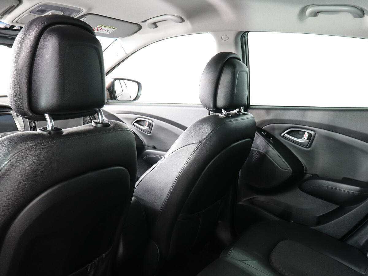 Hyundai ix35 б/у, 2015, Автоматическая. Фото: #11