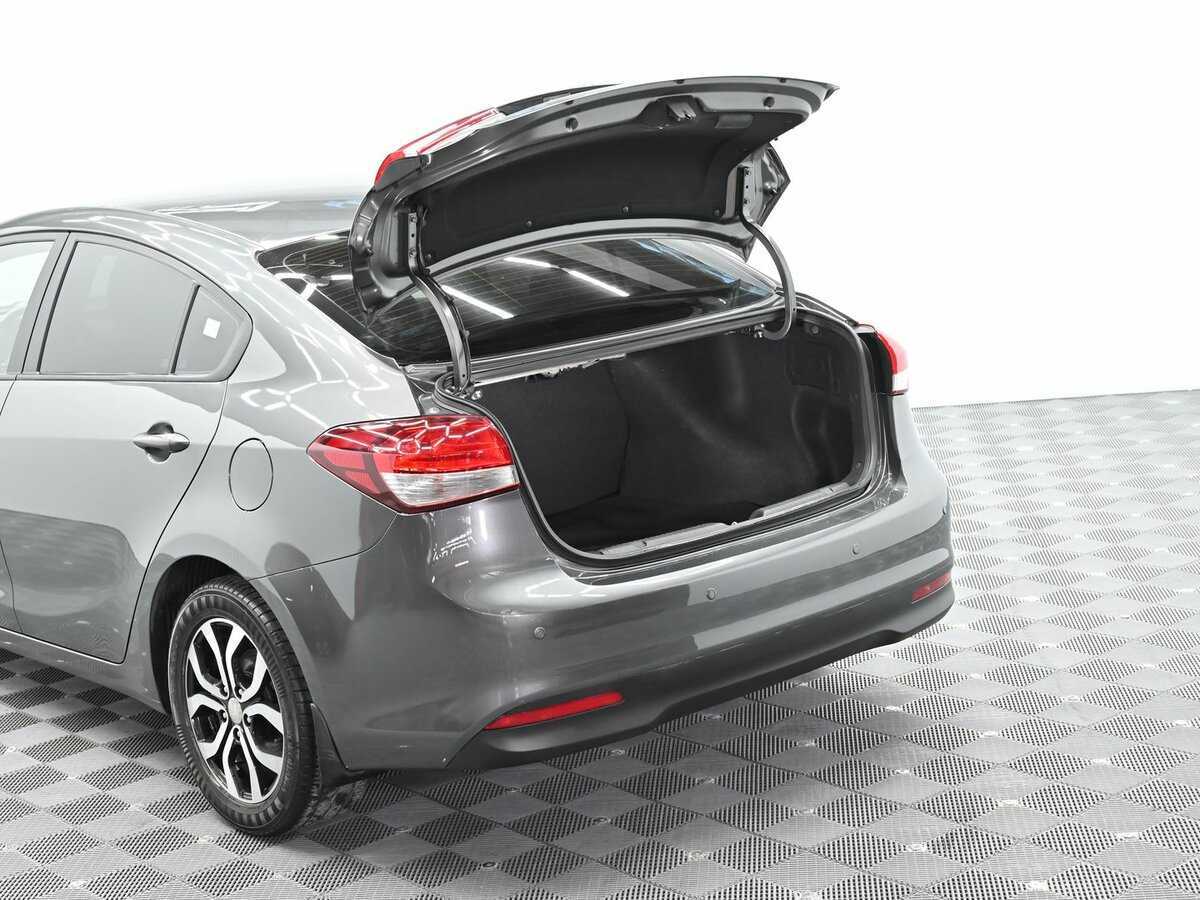 Kia Cerato б/у, 2019, Автоматическая. Фото: #4