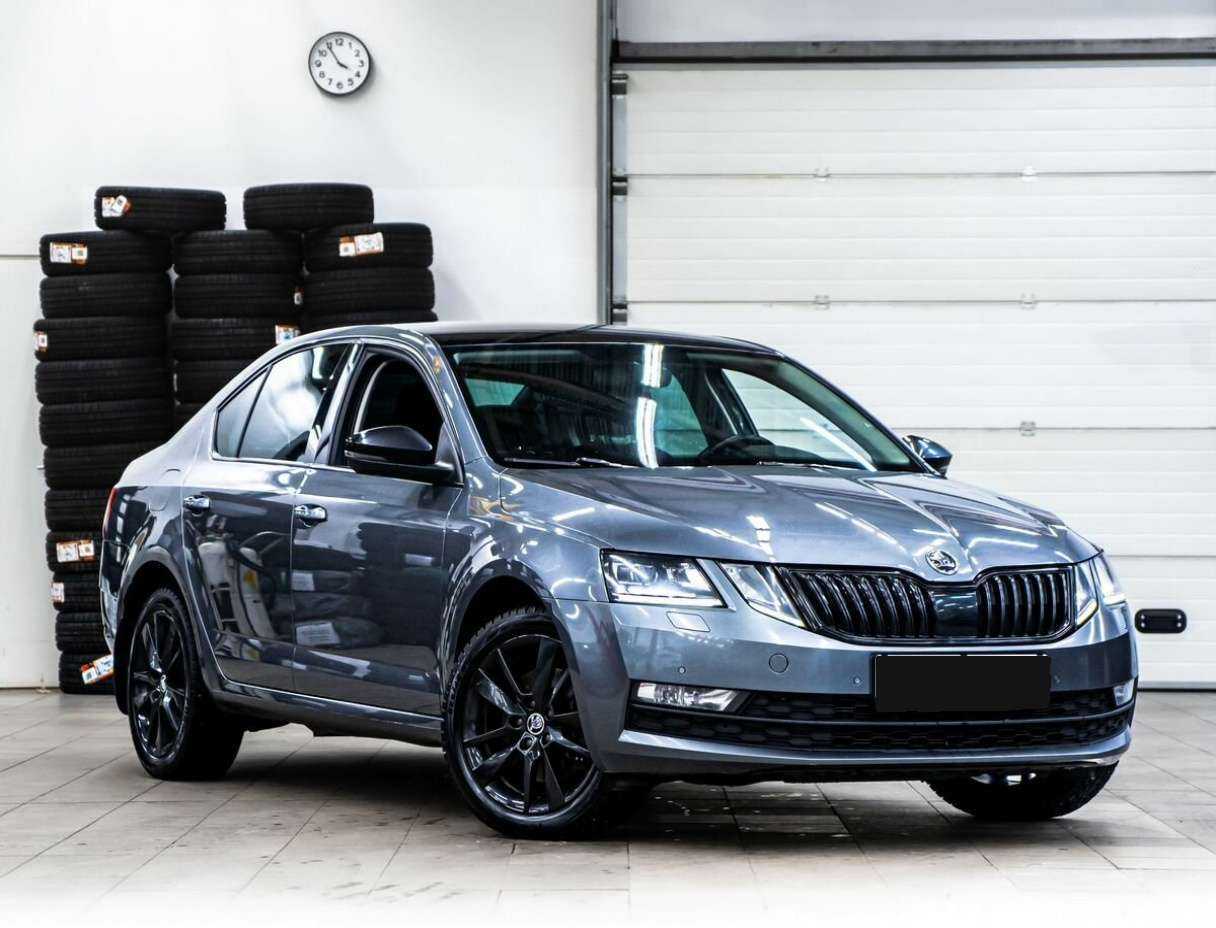 Skoda Octavia б/у, 2018, Механическая. Фото: #1