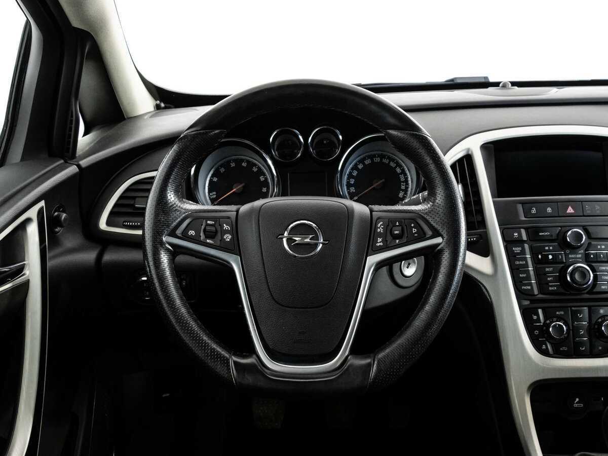 Opel Astra б/у, 2012, Механическая. Фото: #9