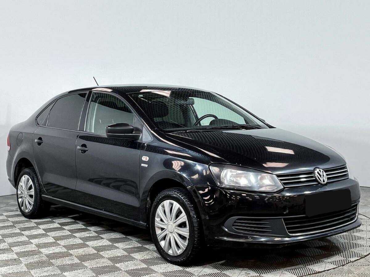 Volkswagen Polo б/у, 2013, Автоматическая. Фото: #2