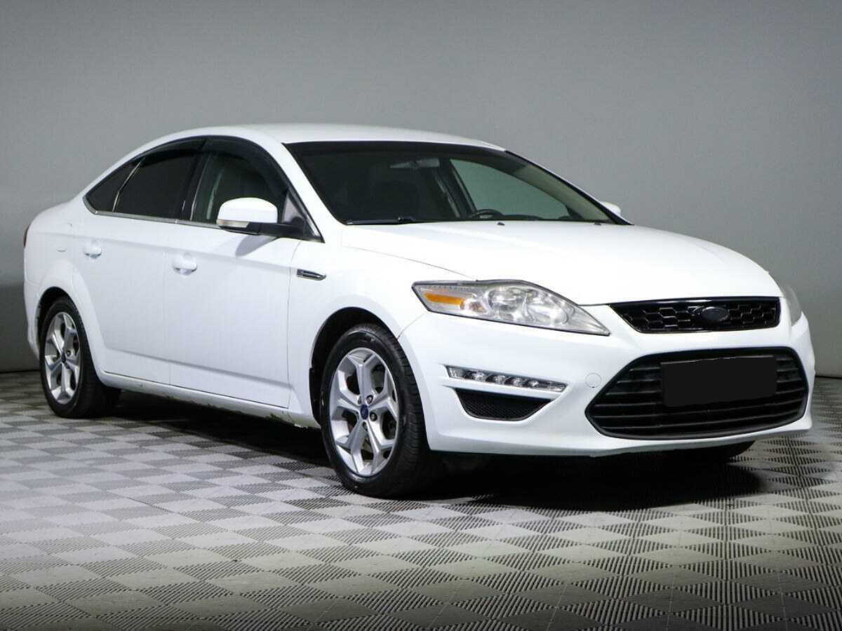 Ford Mondeo б/у, 2012, Механическая. Фото: #2