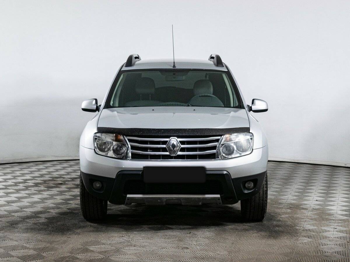 Renault Duster б/у, 2013, Автоматическая. Фото: #1