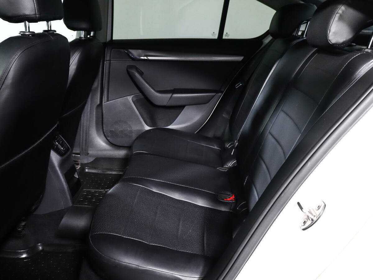 Skoda Octavia б/у, 2019, Автоматическая. Фото: #7