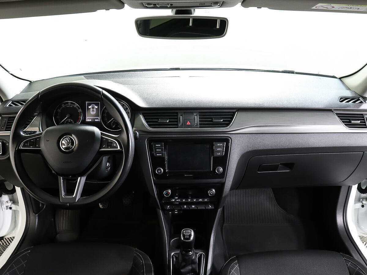 Skoda Rapid б/у, 2018, Механическая. Фото: #10