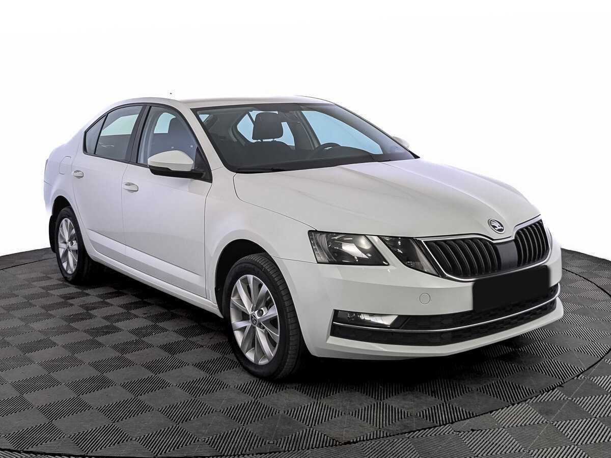 Skoda Octavia б/у, 2019, Автоматическая. Фото: #2