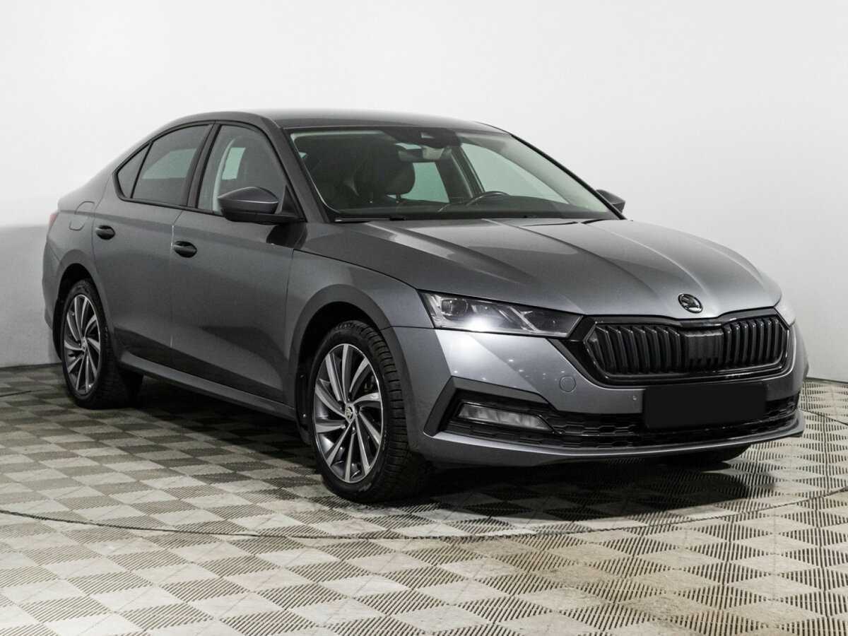 Skoda Octavia б/у, 2021, Автоматическая. Фото: #2