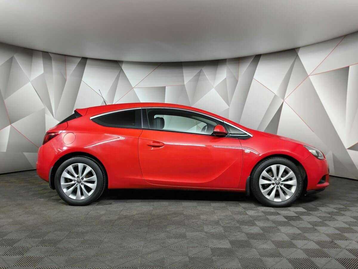 Opel Astra б/у, 2012, Механическая. Фото: #5