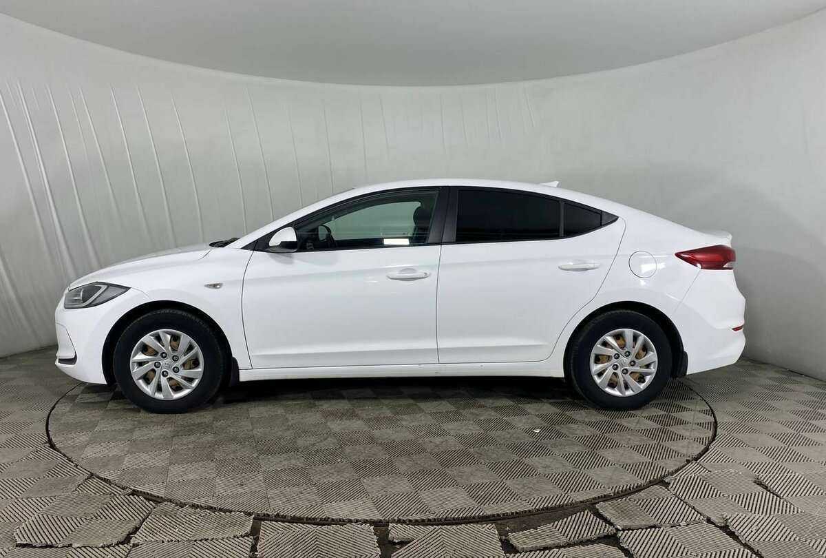 Hyundai Elantra б/у, 2017, Механическая. Фото: #7