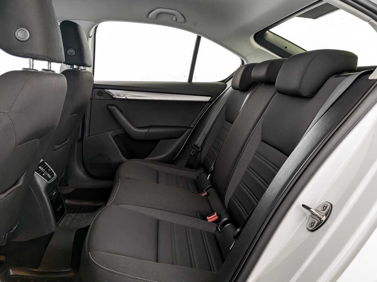 Skoda Octavia б/у, 2019, Автоматическая. Фото: #11
