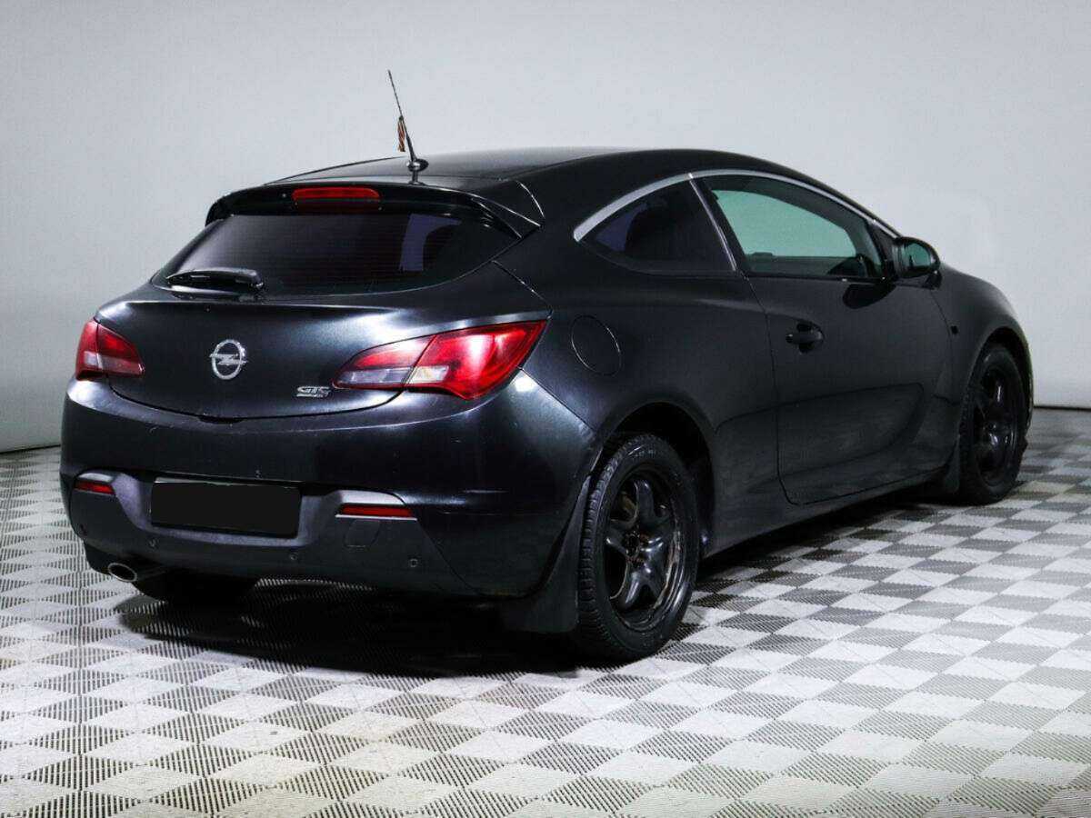 Opel Astra б/у, 2013, Автоматическая. Фото: #4