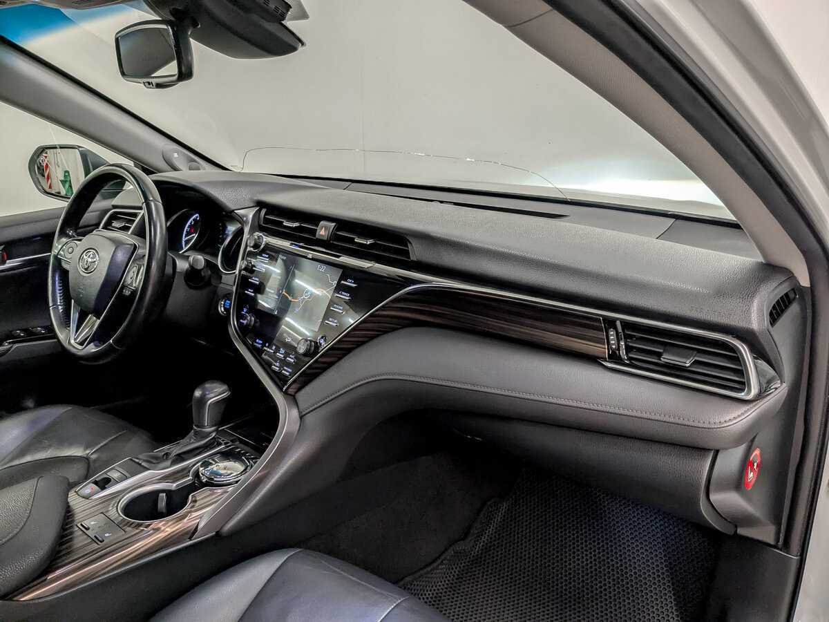 Toyota Camry б/у, 2019, Автоматическая. Фото: #10