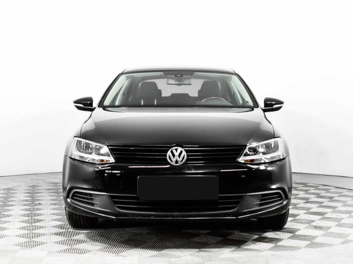 Volkswagen Jetta б/у, 2013, Роботизированная. Фото: #1
