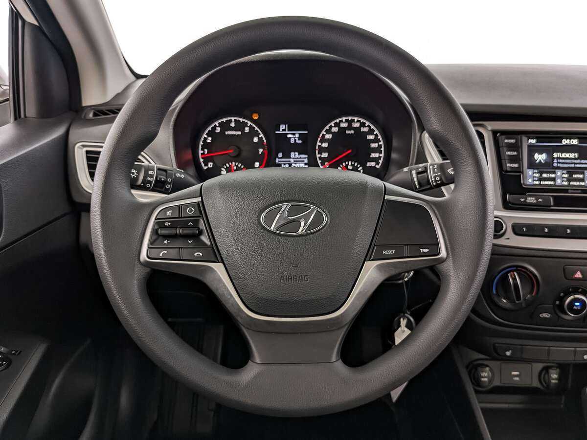 Hyundai Solaris б/у, 2022, Автоматическая. Фото: #17