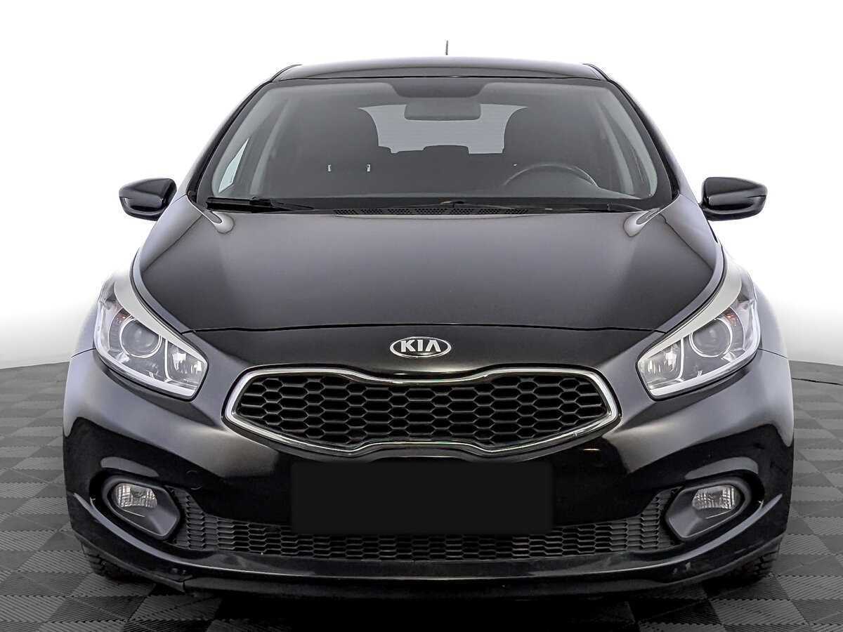 Kia Ceed б/у, 2014, Механическая. Фото: #1