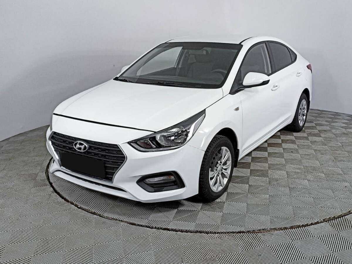 Hyundai Solaris б/у, 2017, Механическая. Посмотреть фото