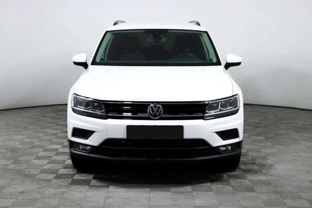 Volkswagen Tiguan б/у, 2020, Роботизированная. Фото: #1