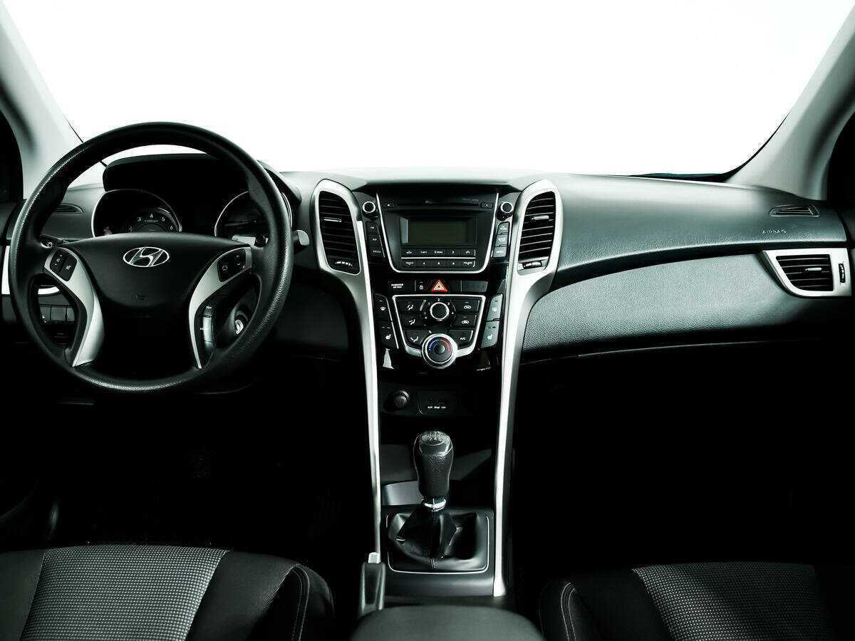 Hyundai i30 б/у, 2014, Механическая. Фото: #10