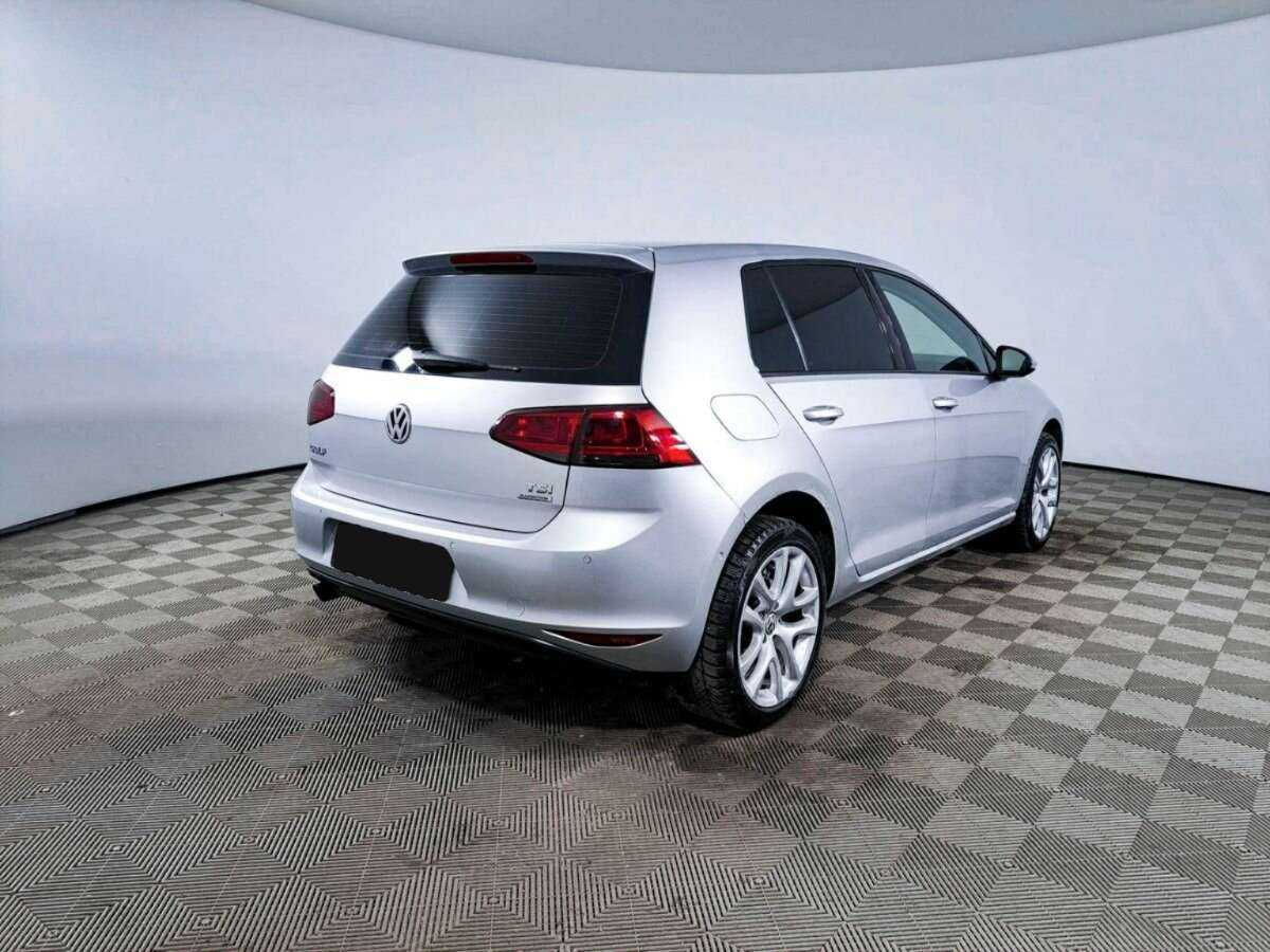 Volkswagen Golf б/у, 2013, Механическая. Фото: #4