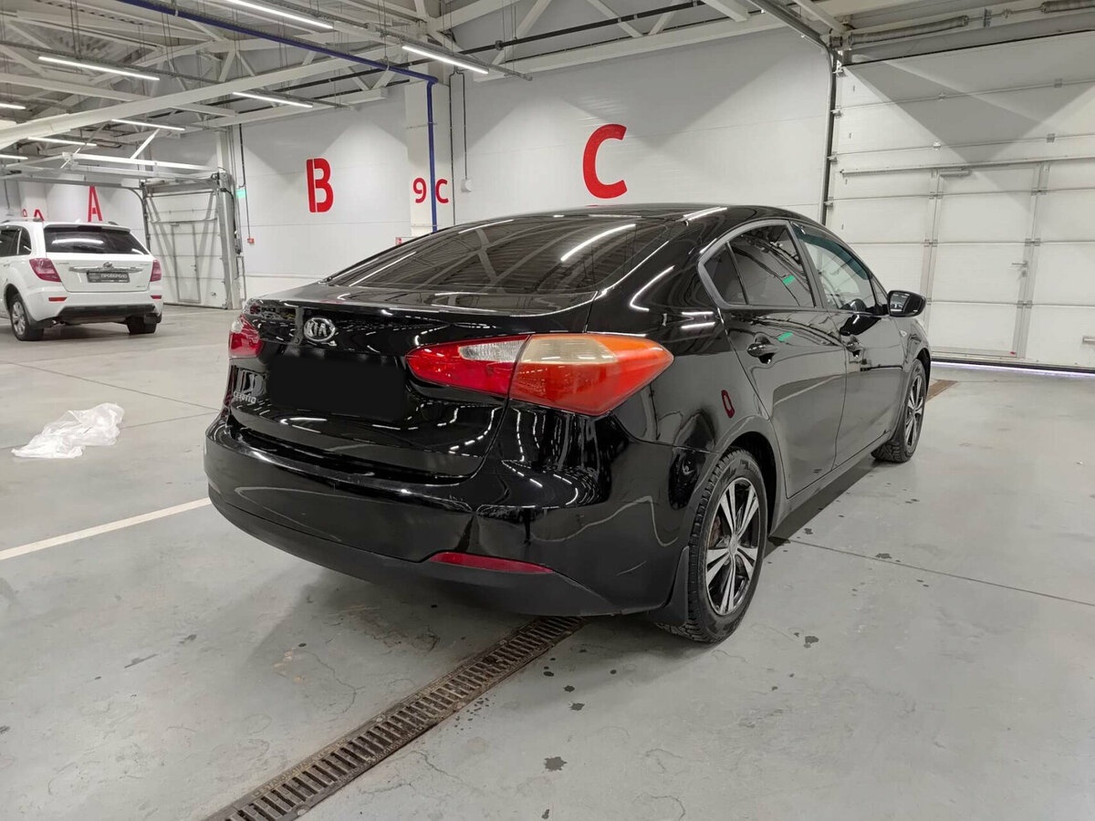 Kia Cerato б/у, 2013, Механическая. Фото: #4