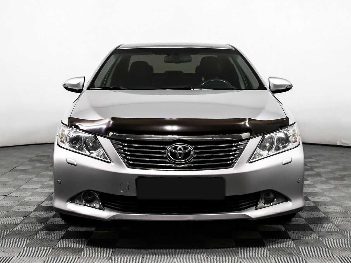 Toyota Camry б/у, 2014, Автоматическая. Фото: #1