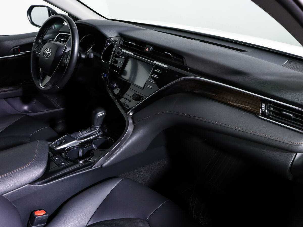 Toyota Camry б/у, 2018, Автоматическая. Фото: #8