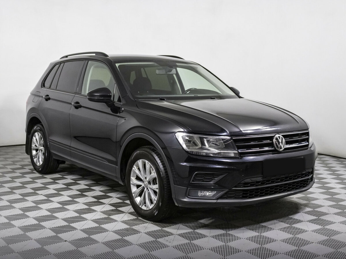 Volkswagen Tiguan б/у, 2018, Роботизированная. Фото: #2