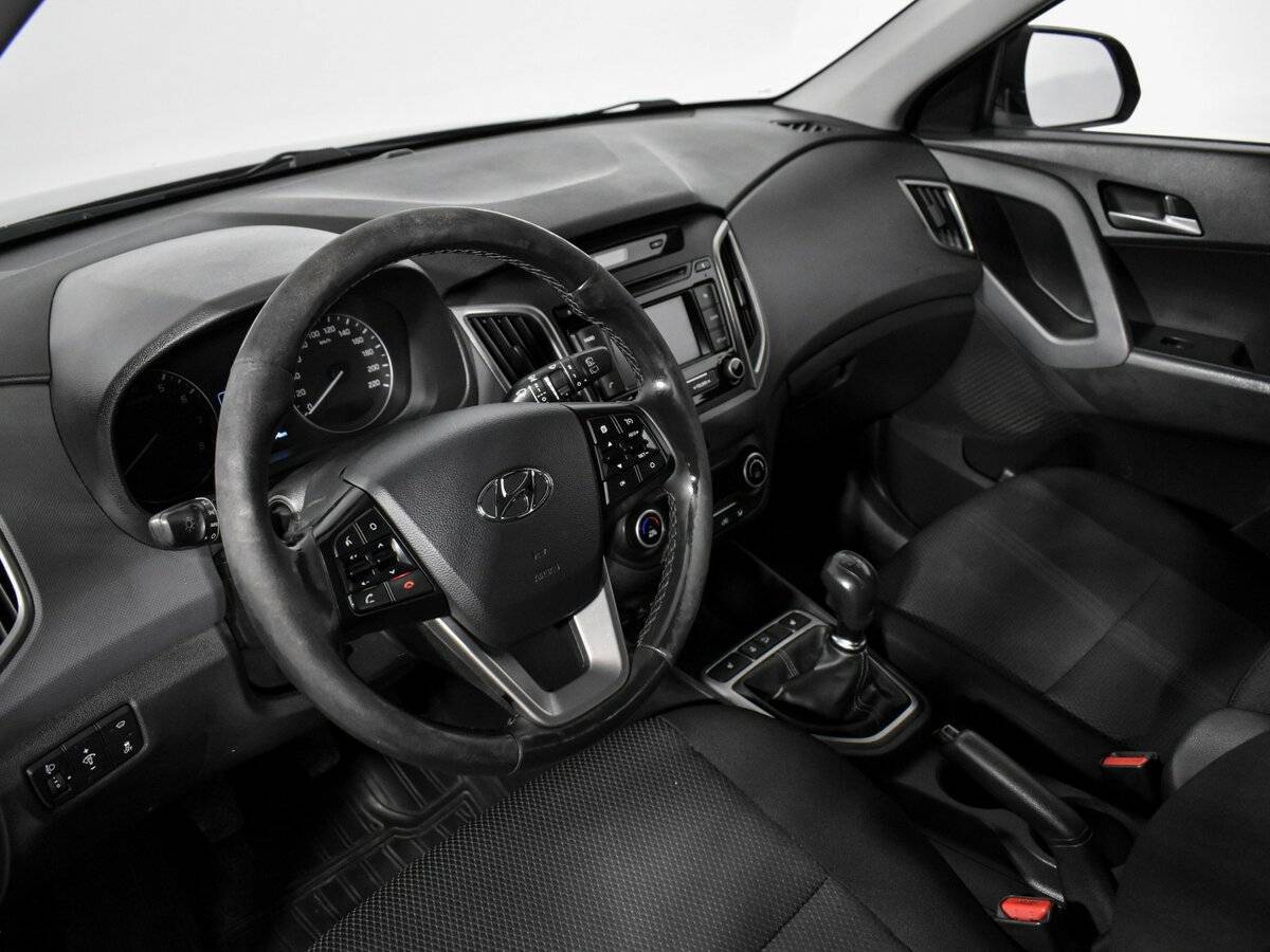 Hyundai Creta б/у, 2017, Механическая. Фото: #8