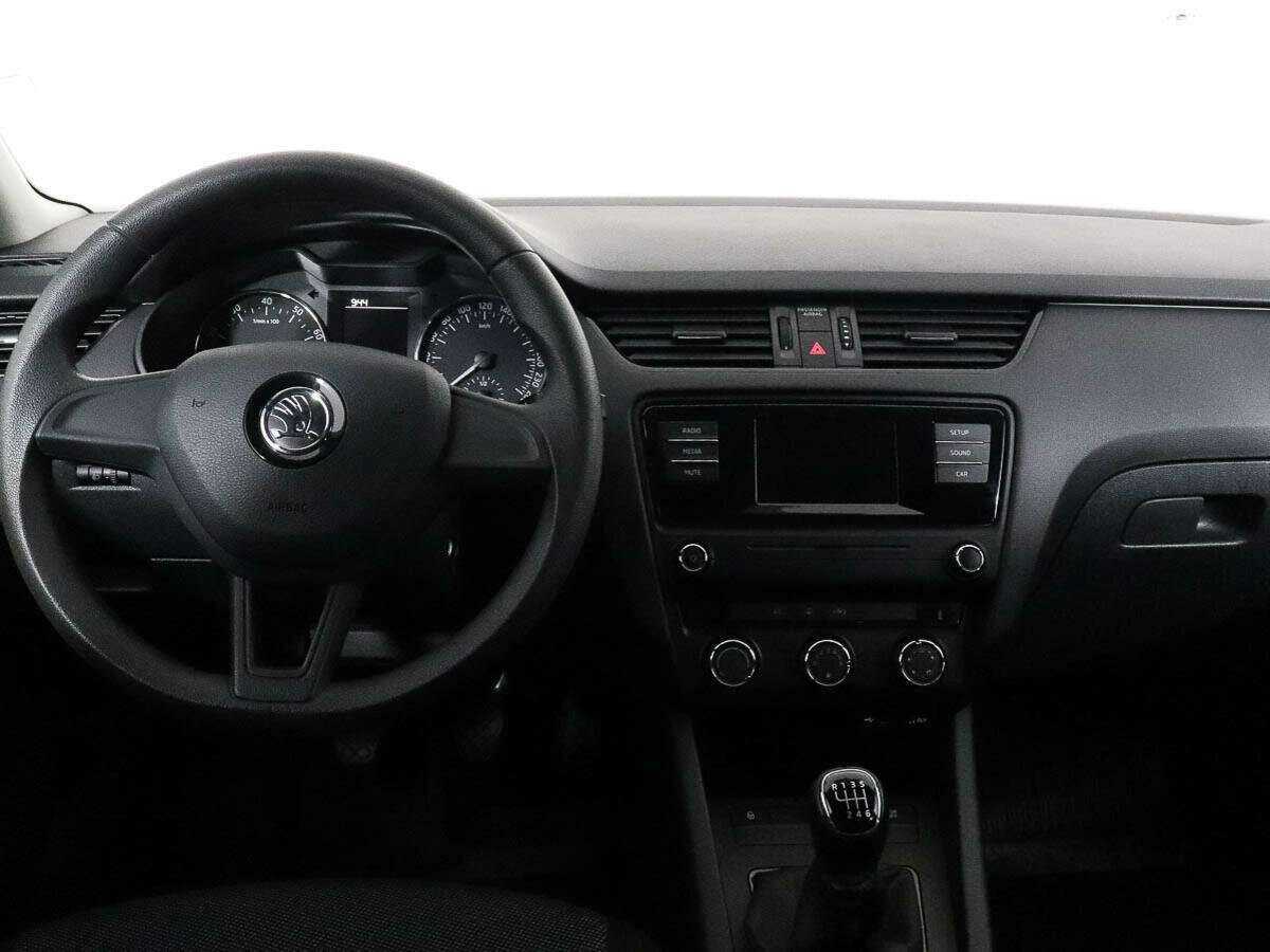 Skoda Octavia б/у, 2015, Механическая. Фото: #9