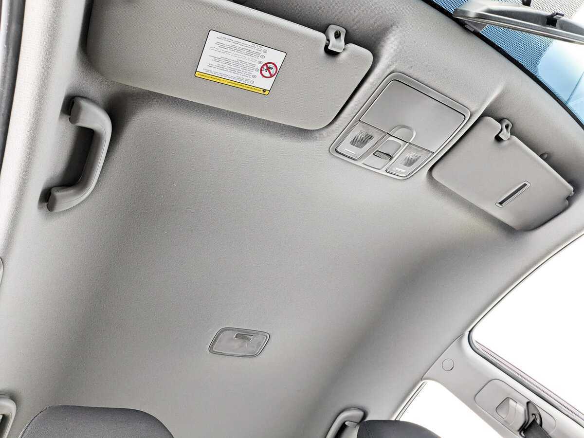 Hyundai Solaris б/у, 2012, Автоматическая. Фото: #17