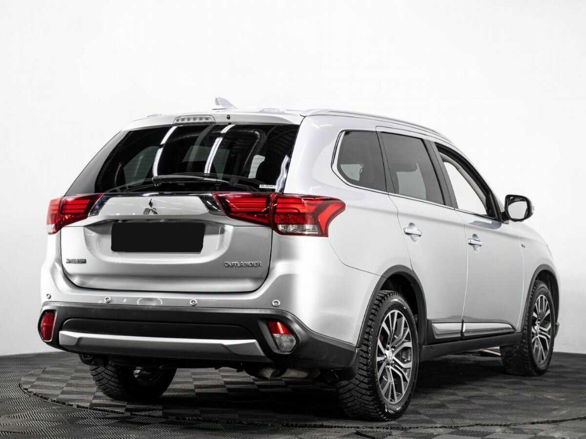Mitsubishi Outlander б/у, 2018, Автоматическая. Фото: #3