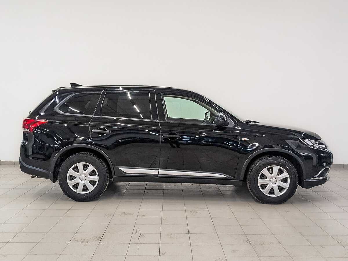 Mitsubishi Outlander б/у, 2018, Вариатор. Фото: #3