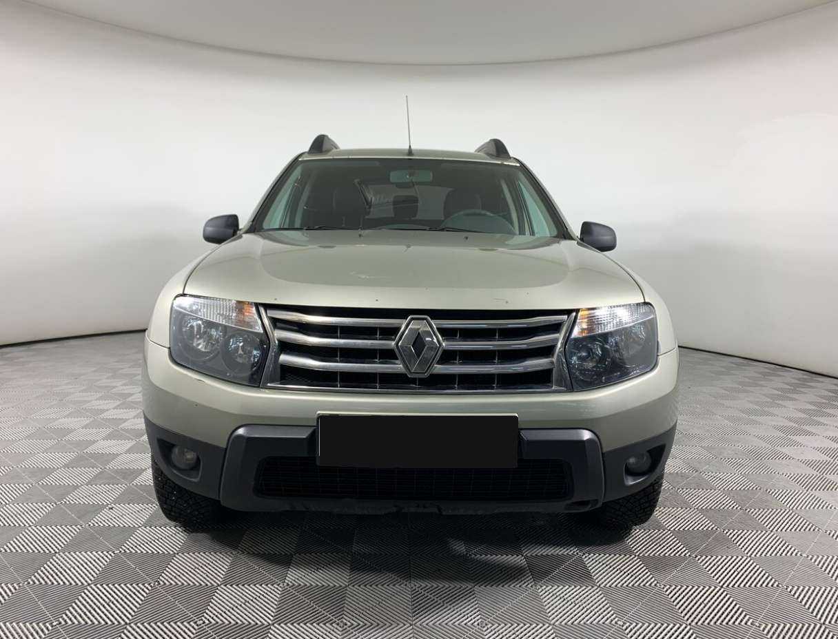Renault Duster б/у, 2014, Автоматическая. Фото: #1