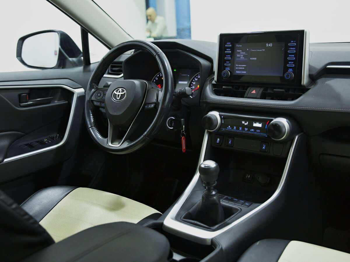Toyota RAV4 б/у, 2020, Механическая. Фото: #5