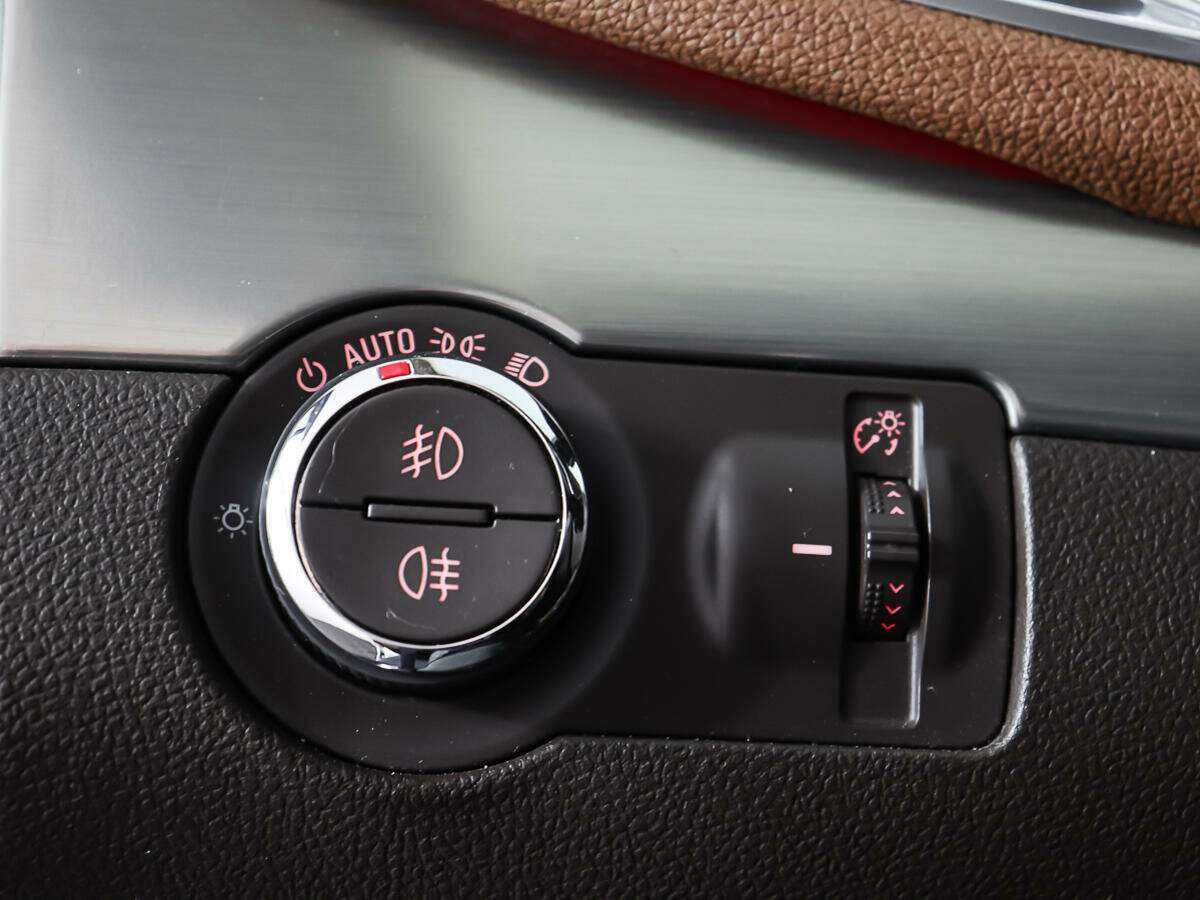 Opel Mokka б/у, 2013, Автоматическая. Фото: #15