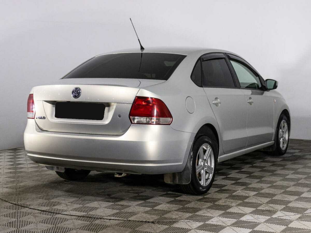 Volkswagen Polo б/у, 2013, Механическая. Фото: #4