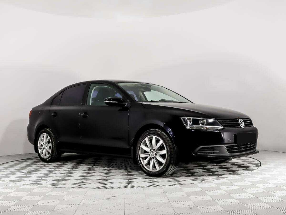 Volkswagen Jetta б/у, 2014, Автоматическая. Фото: #2