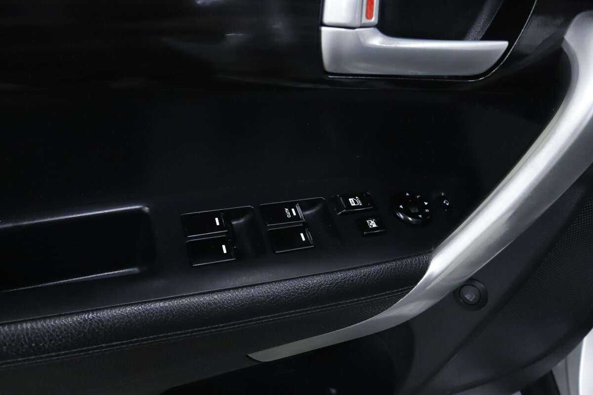 Kia Sorento б/у, 2012, Автоматическая. Фото: #12